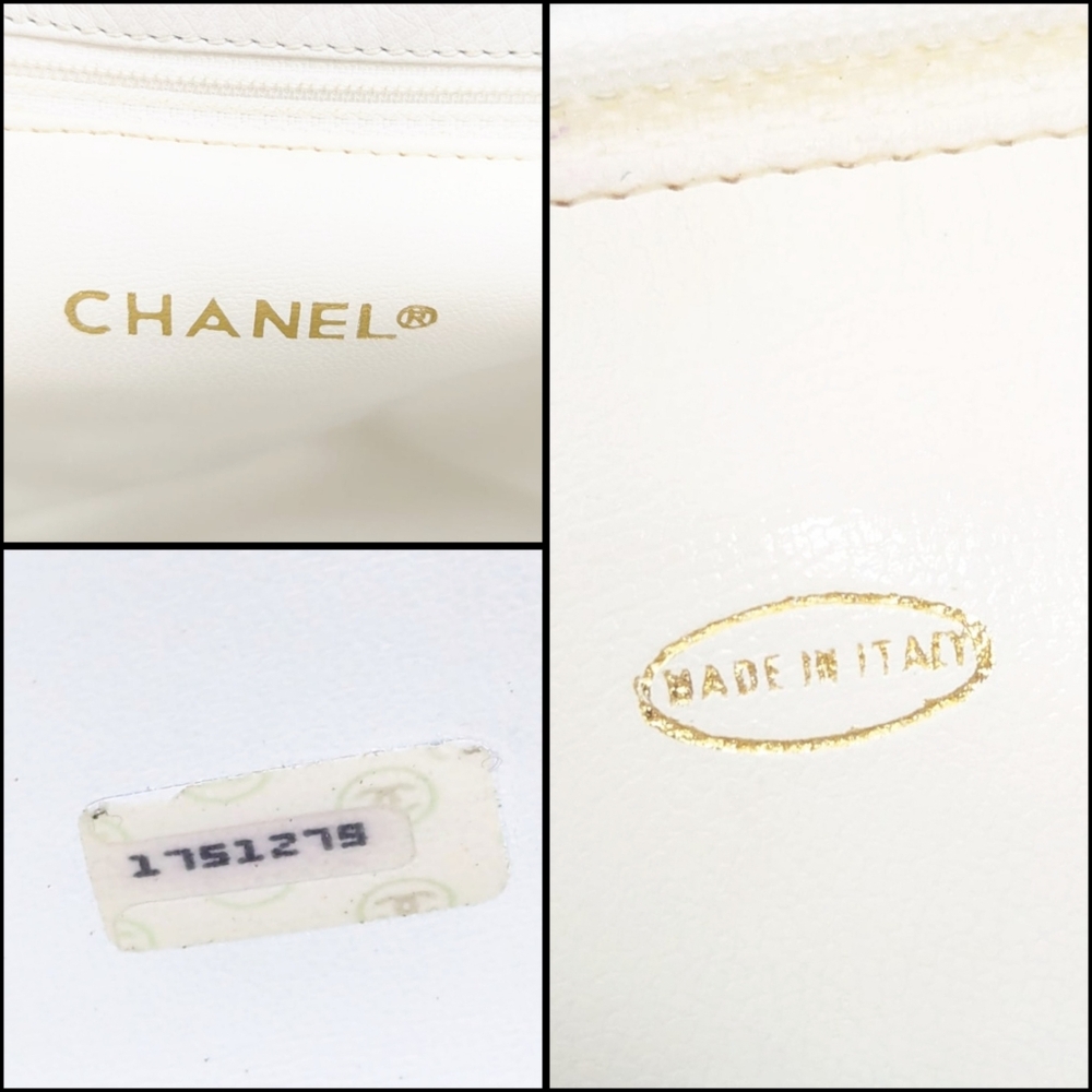 ✨️💎Authentic Chanel White Qualited Lambskin Hobo Bag - Picture 6 of 16